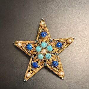 Vintage Gold Star Capri Brooch with Blue and Pearl Accents